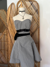 Load image into Gallery viewer, Strapless Gingham A-line Party Dress