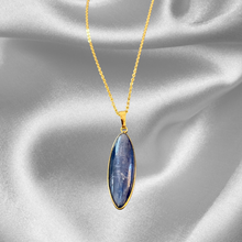 Load image into Gallery viewer, Blue Kyanite Pendant Necklace