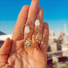 Load image into Gallery viewer, Sun Earrings 🌞
